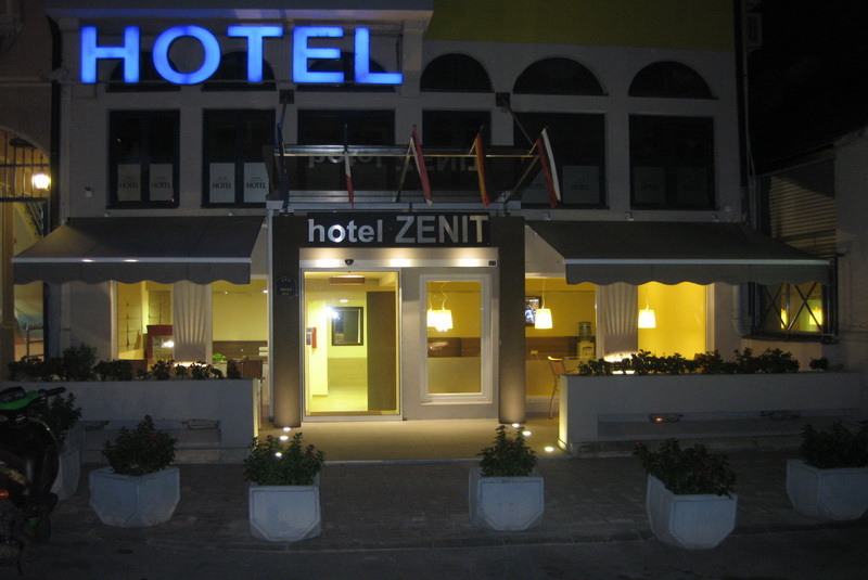 Hotel Zenit Novi Sad