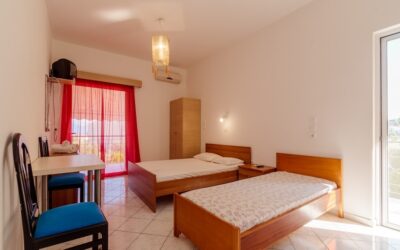 Vila Athineon – Pefki